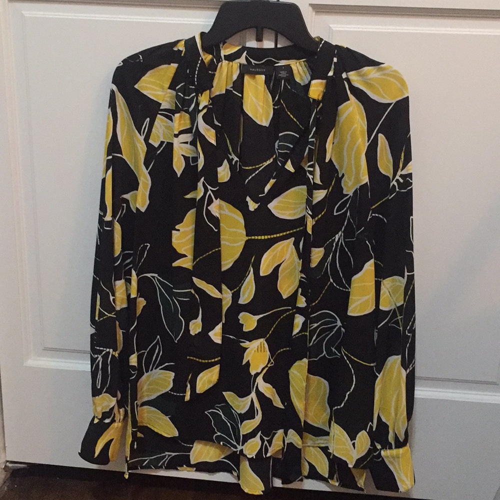 Halogen Tie Neck Blouse